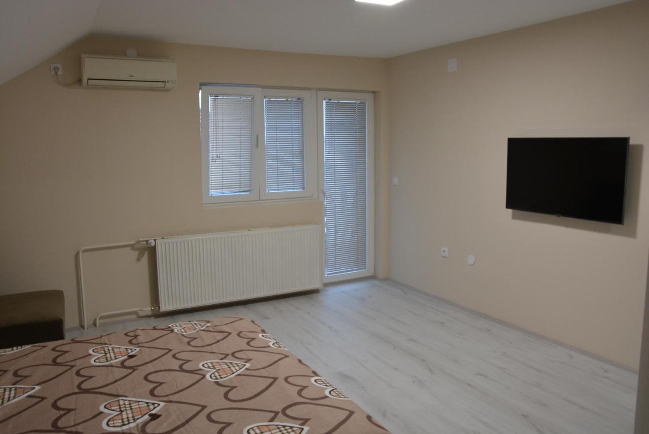 Garden Apartmani Jagodina Exterior photo