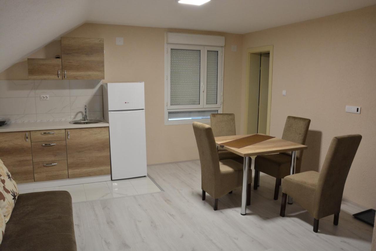 Garden Apartmani Jagodina Exterior photo